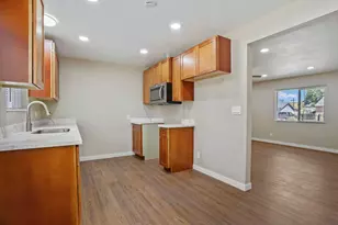 2346 E Hackberry Street Califo, Stockton, CA 95205 - Photo 8