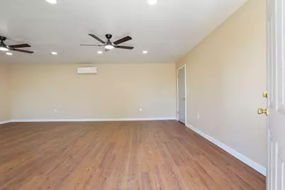 2346 E Hackberry Street Califo, Stockton, CA 95205 - Photo 20