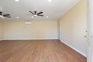 2346 E Hackberry Street Califo, Stockton, CA 95205 - Photo 20