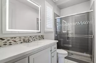 885 Buckingham Dr, Yuba City, CA 95991 - Photo 6