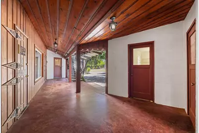 1300 N Berkeley Avenue, Turlock, CA 95380 - Photo 44