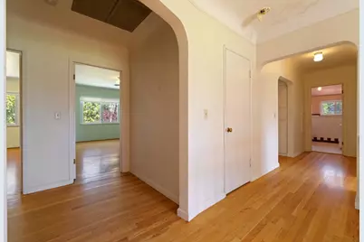 1300 N Berkeley Avenue, Turlock, CA 95380 - Photo 30