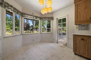 1300 N Berkeley Ave, Turlock, CA 95380 - Photo 20