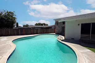 8845 Los Olivas Ct, Stockton, CA 95210 - Photo 30