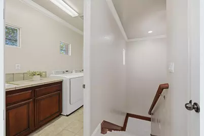 8587 Indianwood Lane, Roseville, CA 95747 - Photo 54