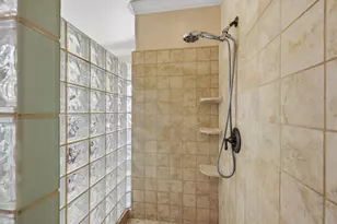 8587 Indianwood Ln, Roseville, CA 95747 - Photo 38