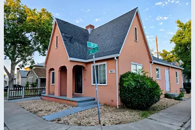 1563 32nd Street, Sacramento, CA 95816 - Photo 2