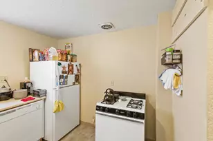 3312 38th St, Sacramento, CA 95817 - Photo 10
