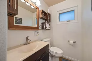 5654 Beauregard Way, Orangevale, CA 95662 - Photo 34
