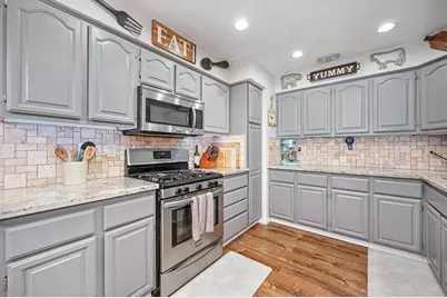 5654 Beauregard Way, Orangevale, CA 95662 - Photo 16
