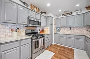 5654 Beauregard Way, Orangevale, CA 95662 - Photo 16