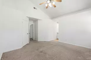 7 Windbrook Ct, Sacramento, CA 95823 - Photo 18