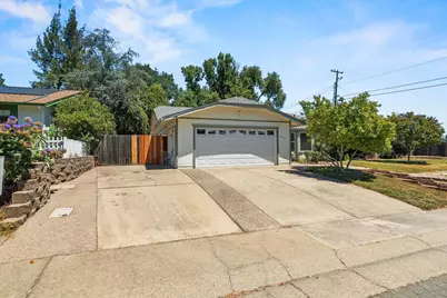 7943 Glen Stone Avenue, Citrus Heights, CA 95610 - Photo 4