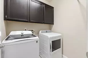 1253 Arbor Ct, Roseville, CA 95678 - Photo 14