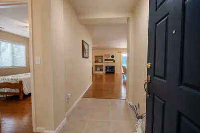426 Glenbriar Circle, Tracy, CA 95377 - Photo 2