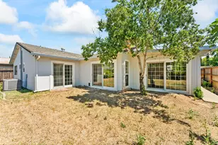 9 Monaghan Cir, Sacramento, CA 95823 - Photo 34