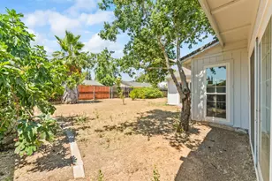 9 Monaghan Cir, Sacramento, CA 95823 - Photo 32