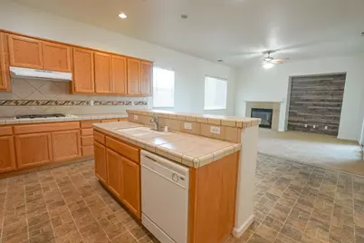 14125 Spyglass, Chowchilla, CA 93610 - Photo 10