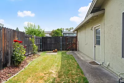 6930 Cobblestone Way, Citrus Heights, CA 95621 - Photo 44