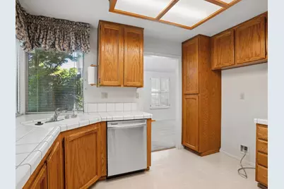 8440 Amrita Court, Sacramento, CA 95828 - Photo 2
