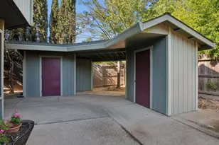 8440 Amrita Ct, Sacramento, CA 95828 - Photo 34
