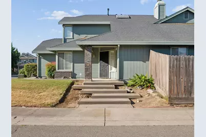 8440 Amrita Court, Sacramento, CA 95828 - Photo 12