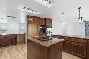 10606 Pioneer Ave, Oakdale, CA 95361 - Photo 34