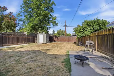 122 Olive Avenue, Modesto, CA 95350 - Photo 18