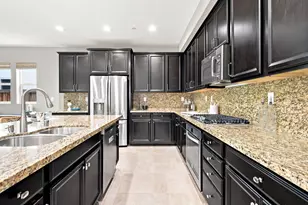 3943 Summit Dr, Tracy, CA 95377 - Photo 16