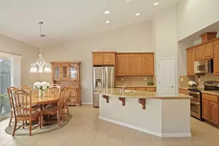 954 Stampede Trail, Galt, CA 95632 - Photo 10