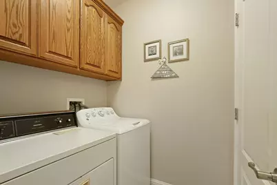 954 Stampede Trail, Galt, CA 95632 - Photo 8