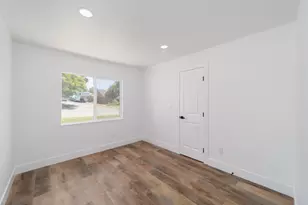12114 Griffin Way, Auburn, CA 95602 - Photo 16