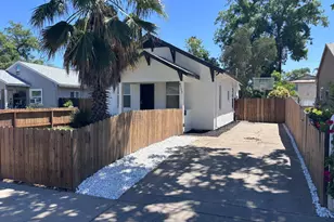4117 34th St, Sacramento, CA 95820 - Photo 2