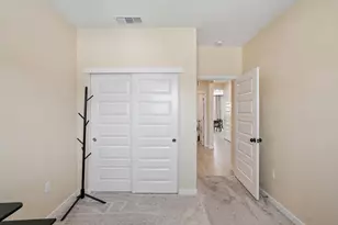 7260 Robins Cv Dr, Stockton, CA 95219 - Photo 22