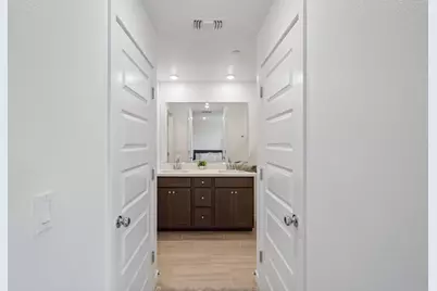 7260 Robins Cove Drive, Stockton, CA 95219 - Photo 38