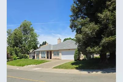 1 Sandhill Ct, Sacramento, CA 95831 - Photo 2