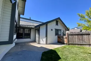 1205 Saddle Ct, Auburn, CA 95603 - Photo 4