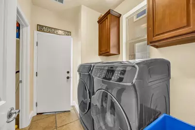 1046 Smith Way, Folsom, CA 95630 - Photo 38
