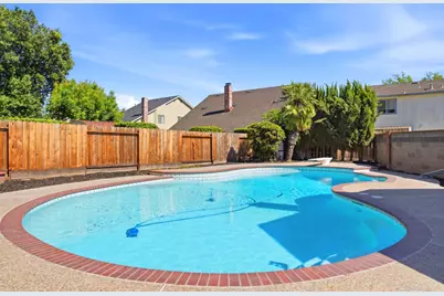 936 Oakbrooke Court, Modesto, CA 95351 - Photo 44