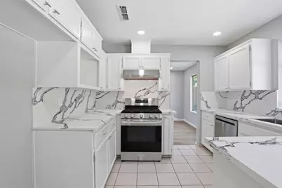 936 Oakbrooke Court, Modesto, CA 95351 - Photo 14