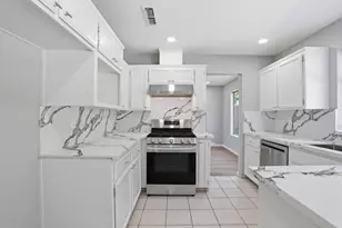 936 Oakbrooke Ct, Modesto, CA 95351 - Photo 14