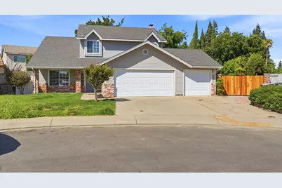 936 Oakbrooke Court, Modesto, CA 95351 - Photo 2