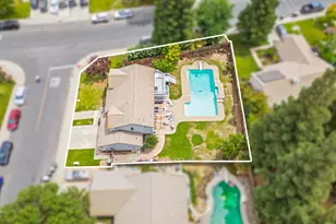 7003 Royal Links Dr, Riverbank, CA 95367 - Photo 34