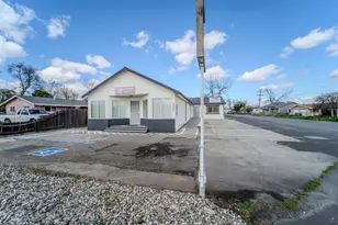 1835 N Beale Rd, Marysville, CA 95901 - Photo 1