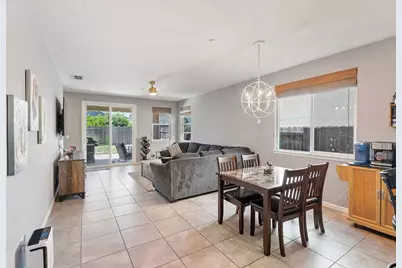 9421 Blue Mountain Way, Sacramento, CA 95829 - Photo 8