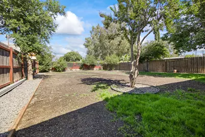 315 Maple Street, Galt, CA 95632 - Photo 26