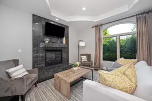 741 Fulton Ave, Sacramento, CA 95825 - Photo 20
