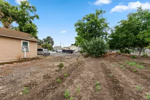 8101 Freeport Blvd, Sacramento, CA 95832 - Photo 10