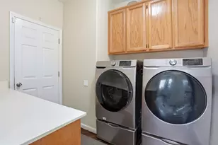 8950 Alps, Elk Grove, CA 95624 - Photo 24
