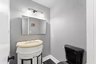 9621 Oaken Bucket Ct, Sacramento, CA 95827 - Photo 18